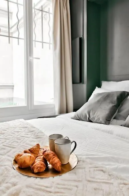 New ! Cosy Suite Intimate Nest Sacre Coeur Paris ! France