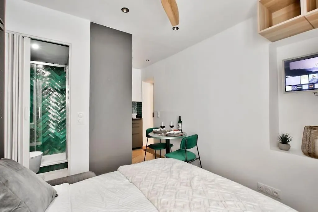 New ! Cosy Suite Intimate Nest Sacre Coeur Paris ! Apartment