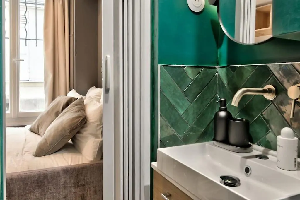 Apartment New ! Cosy Suite Intimate Nest Sacre Coeur Paris !