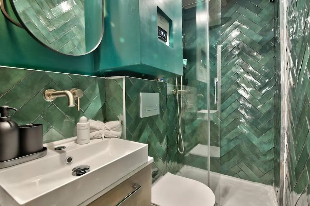 New ! Cosy Suite Intimate Nest Sacre Coeur Paris ! Apartment